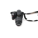 Nikon D3200 + Nikon DX AF -S Nikkor 18-55 mm 1:3.5-5.6 + Cover + Charger