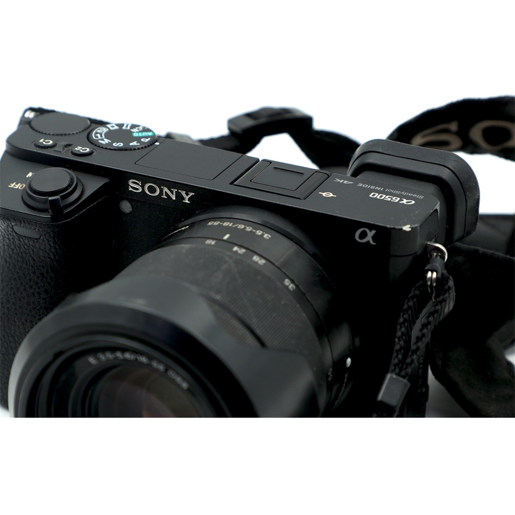Sony α6500 +Optical Steady Shot 3.5-5.6/18-55