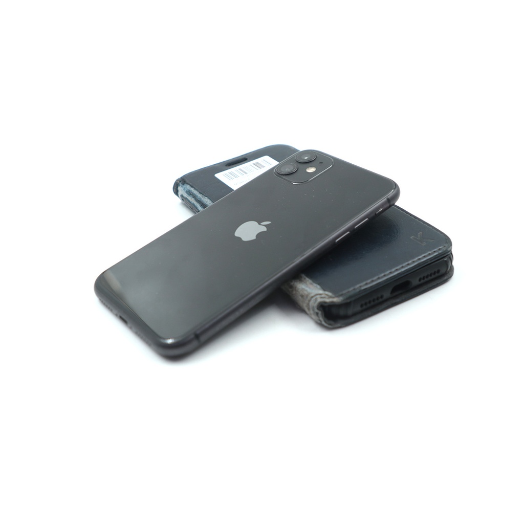 iPhone 11 64 Gb + Cover Case