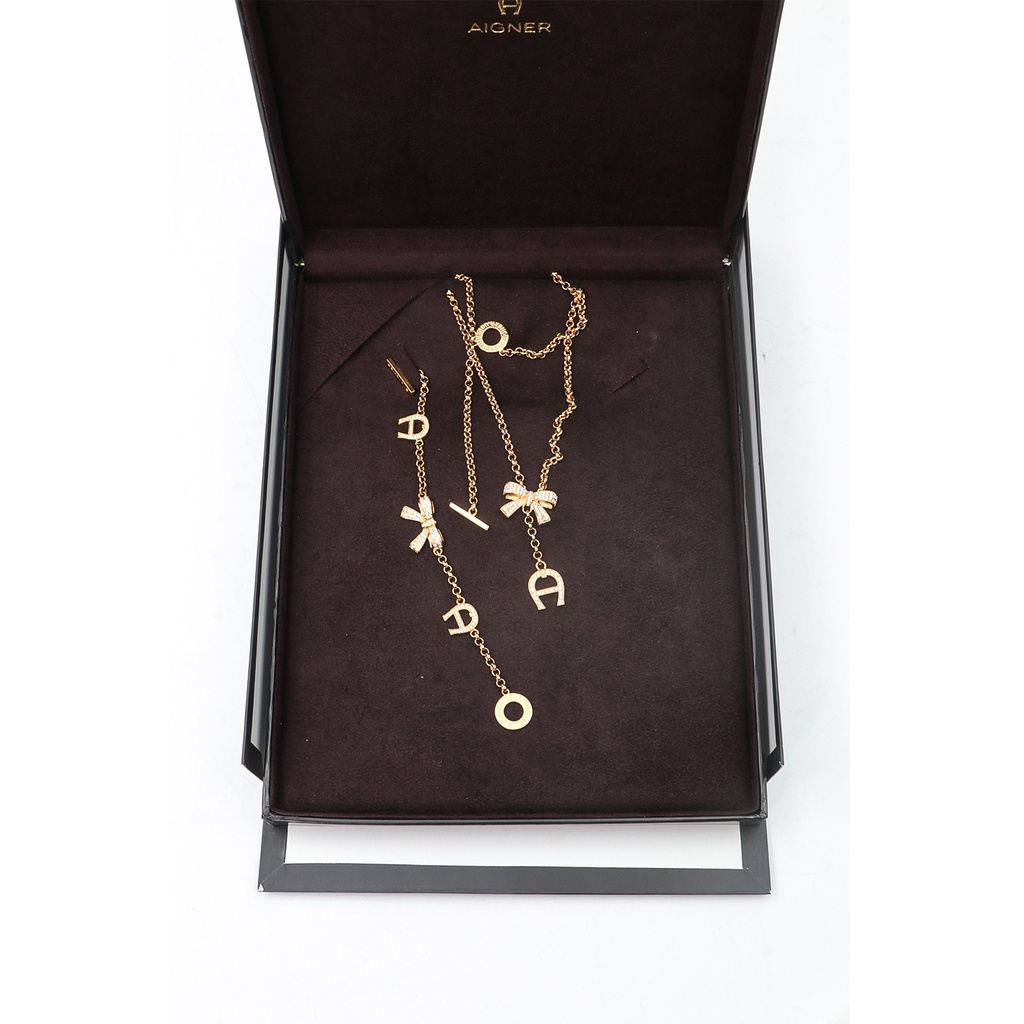 Aigner Necklace & Bracelet  Set