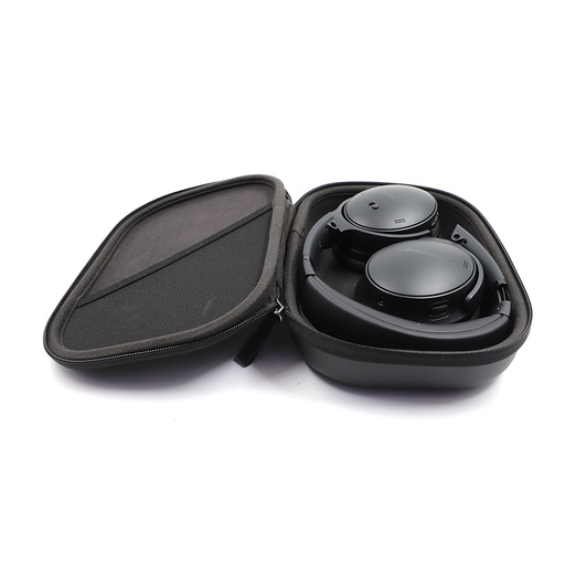 Bose Quietcomfort 45 Headset + Cover Auction